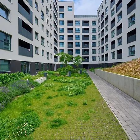 Gwiazdzista By The Sky Tower In By Renters Apartment Wroclaw